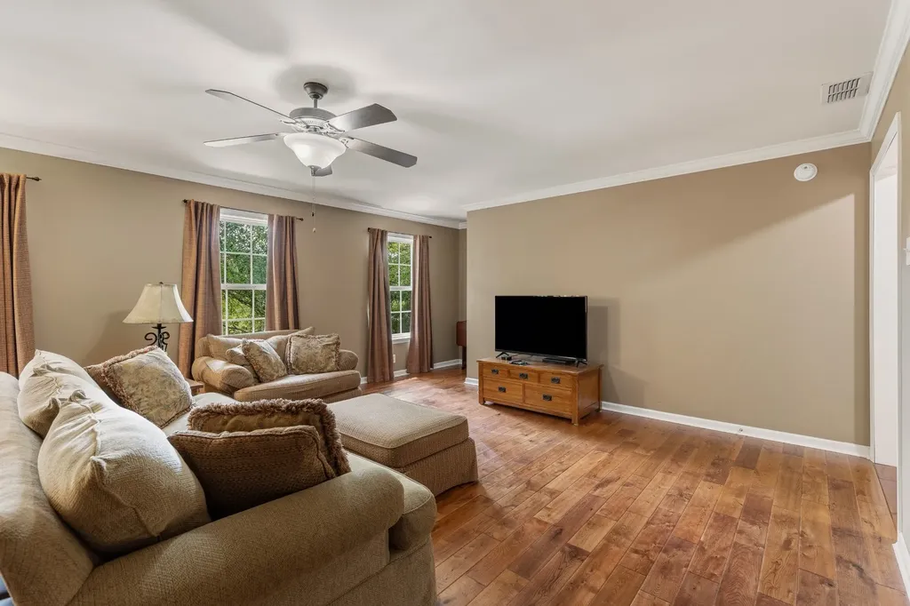 2150 Cason Lane Murfreesboro TN 37128