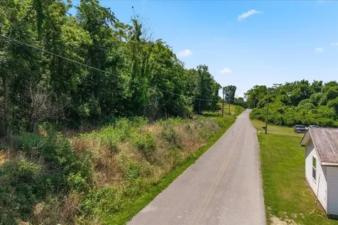 2324 Hinch Street Spring City TN 37381