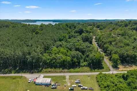 2324 Hinch Street Spring City TN 37381