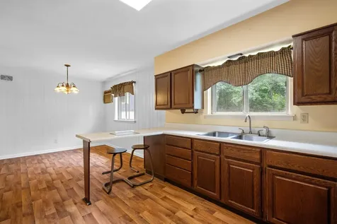 708 Claremont Circle Chattanooga TN 37412