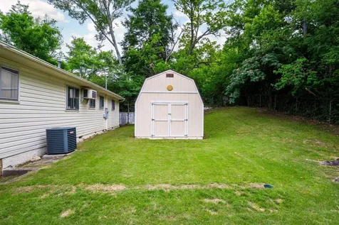 708 Claremont Circle Chattanooga TN 37412