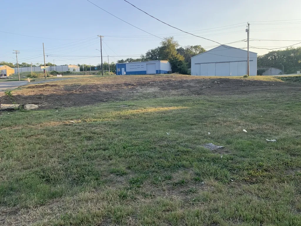 115 Cemetery Avenue Columbia TN 38401