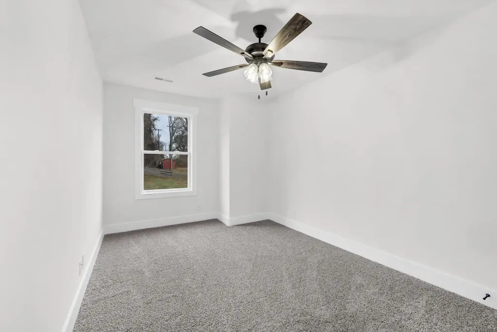 180 Clay Ridge Drive Clarksville TN 37040