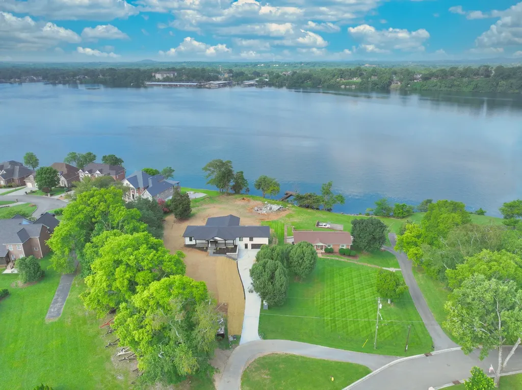 132 Circle Drive Hendersonville TN 37075