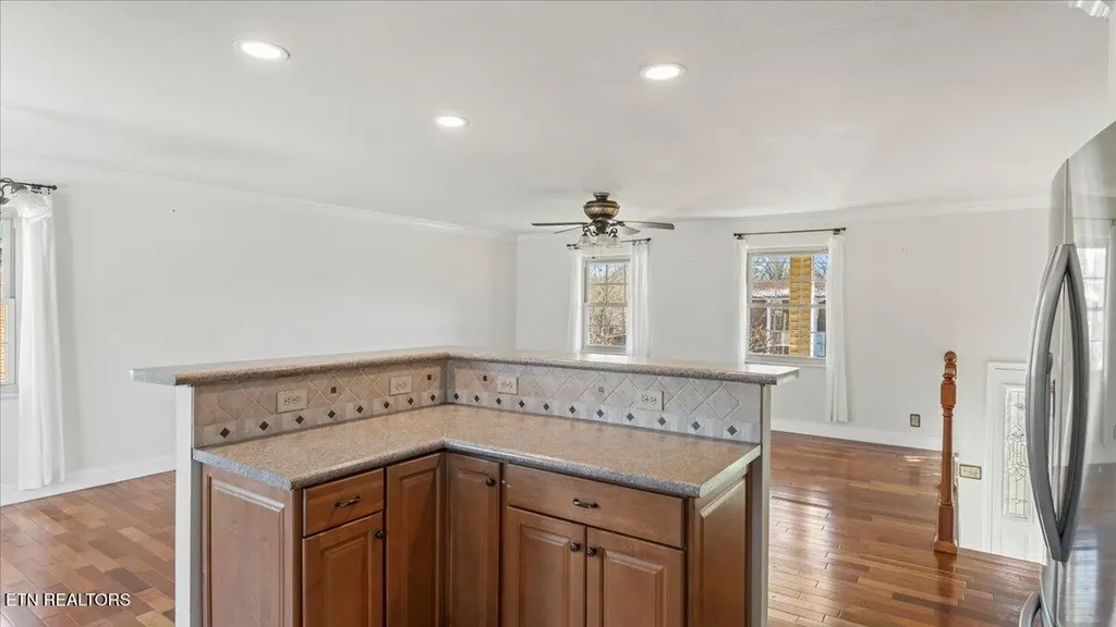 406 Iroquois Lane Seymour TN 37865
