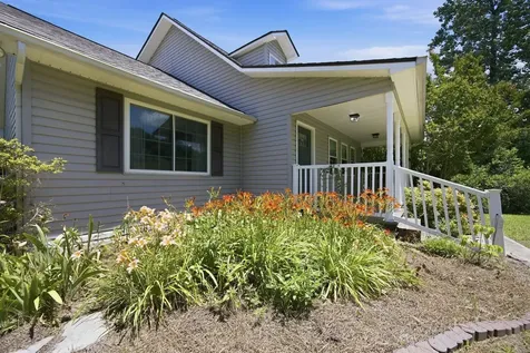 67 Whispering Pines Drive Trenton GA 30752