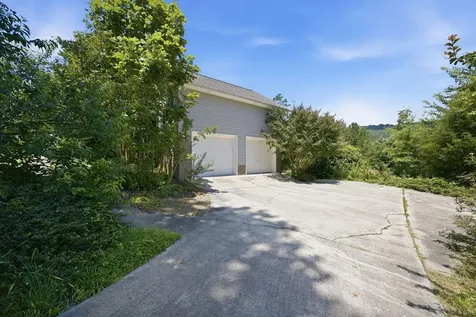 67 Whispering Pines Drive Trenton GA 30752