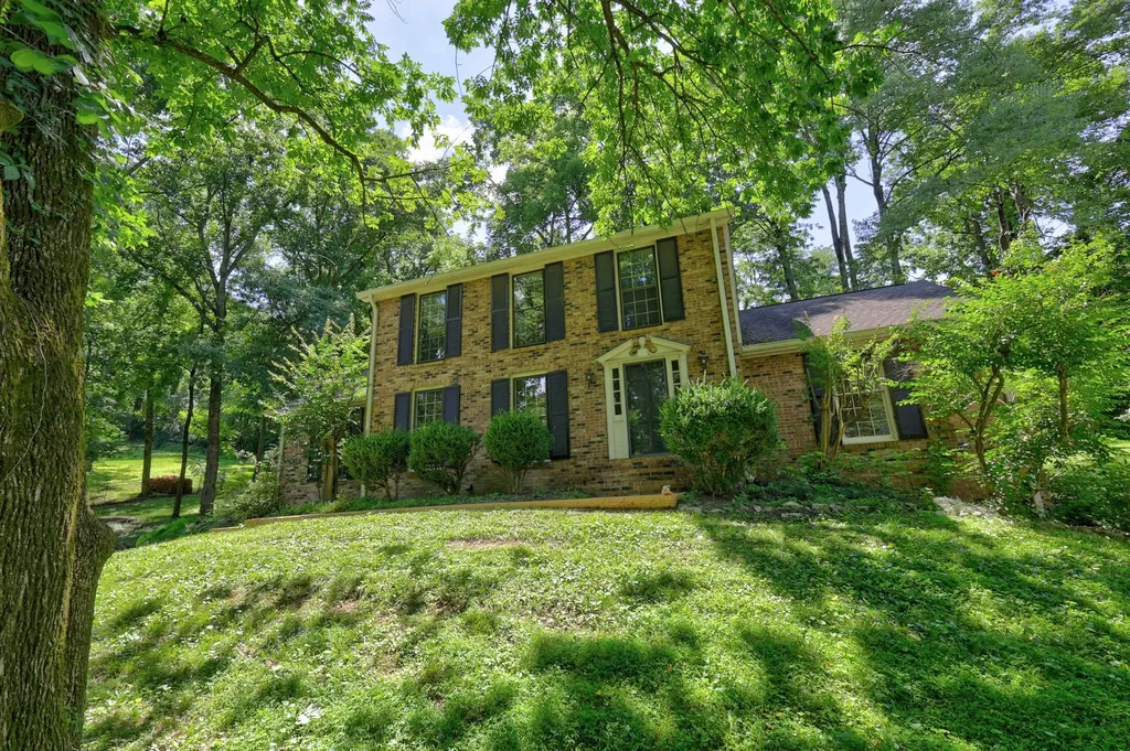 1011 Stuart Lane Brentwood TN 37027