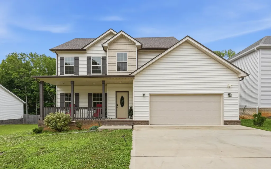 363 Barry Drive Clarksville TN 37040