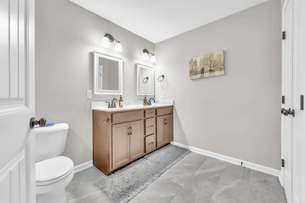 363 Barry Drive Clarksville TN 37040