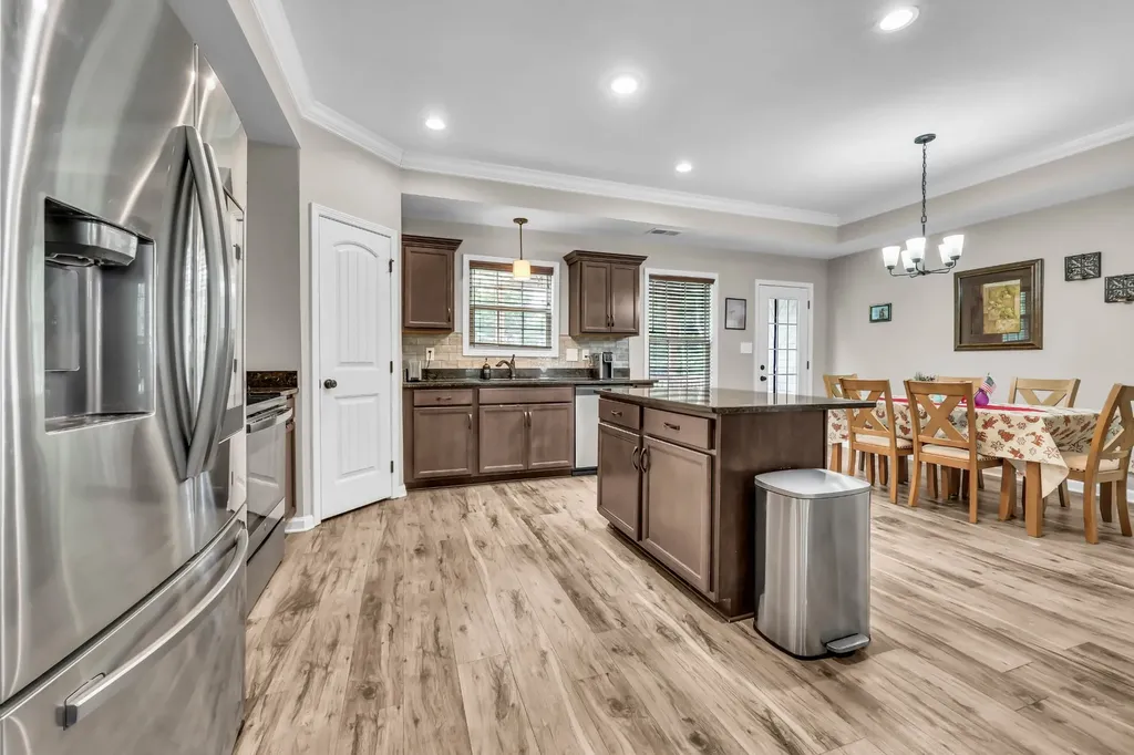 363 Barry Drive Clarksville TN 37040