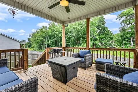 363 Barry Drive Clarksville TN 37040