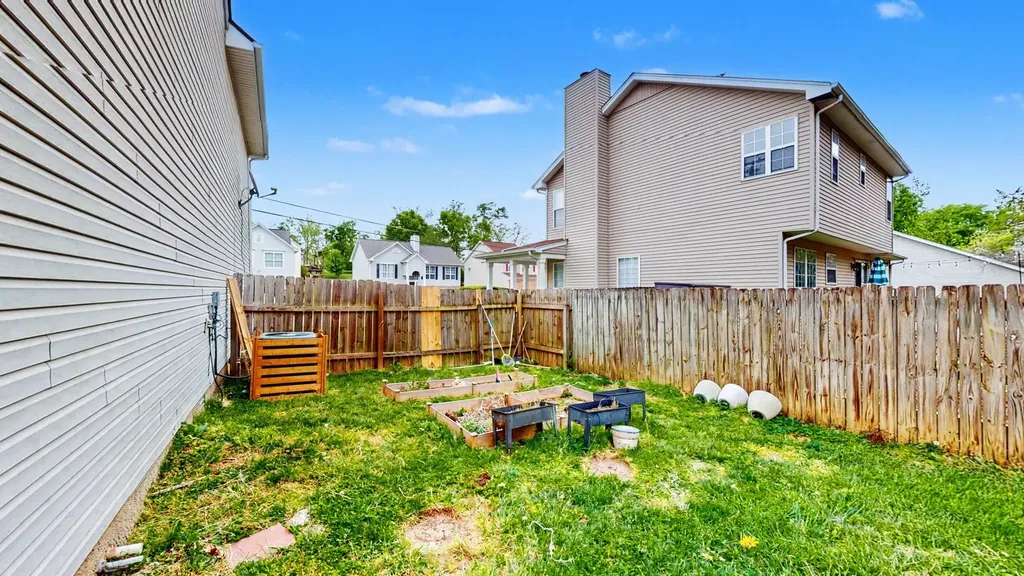 5613 Cedar Ash Crossing Antioch TN 37013