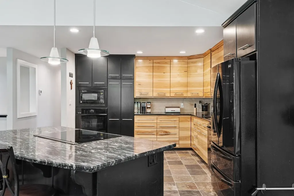 9032 S Harpeth Court Nashville TN 37221