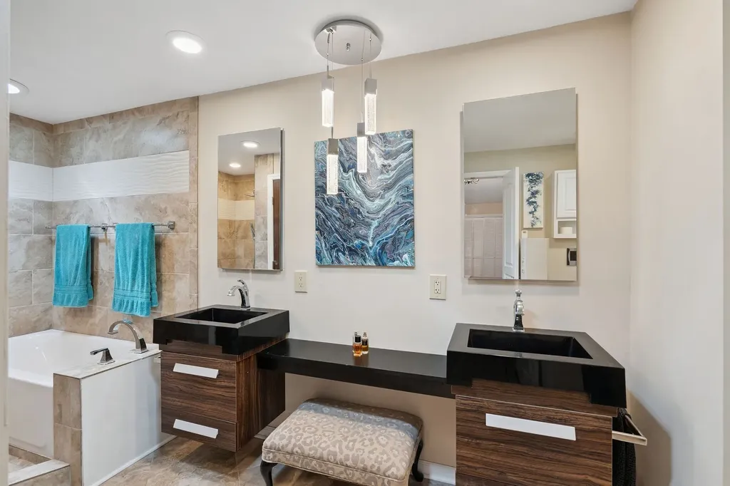 9032 S Harpeth Court Nashville TN 37221
