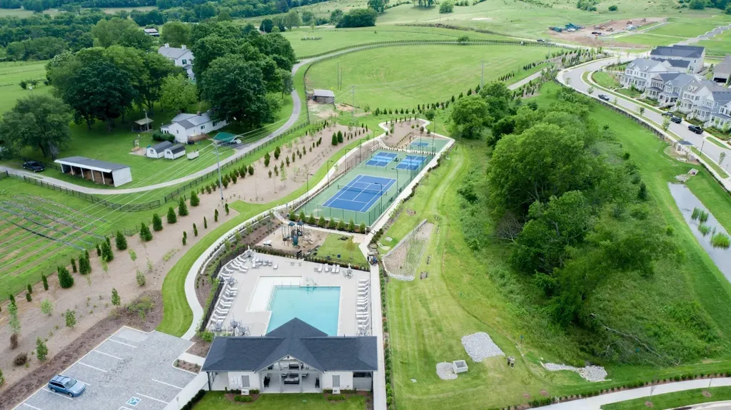 8013 Southvale Boulevard Franklin TN 37064