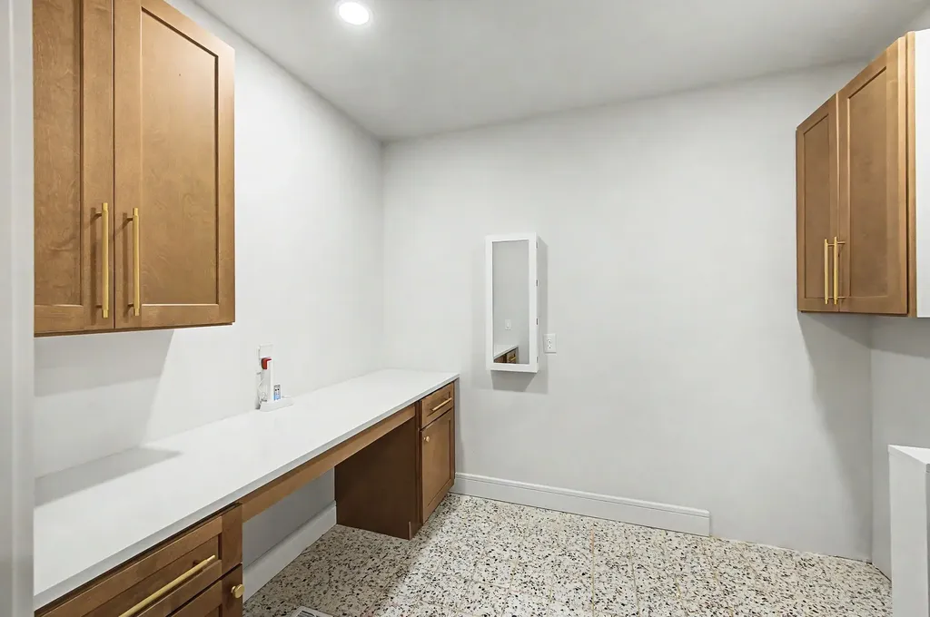 8519 Mccrory Lane Nashville TN 37221