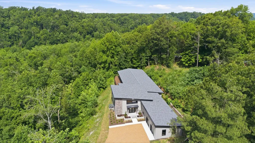 8519 Mccrory Lane Nashville TN 37221