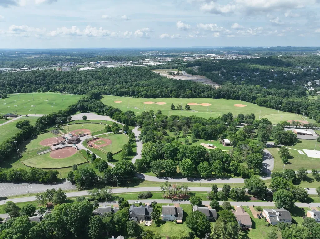 820 Caldwell Drive Goodlettsville TN 37072