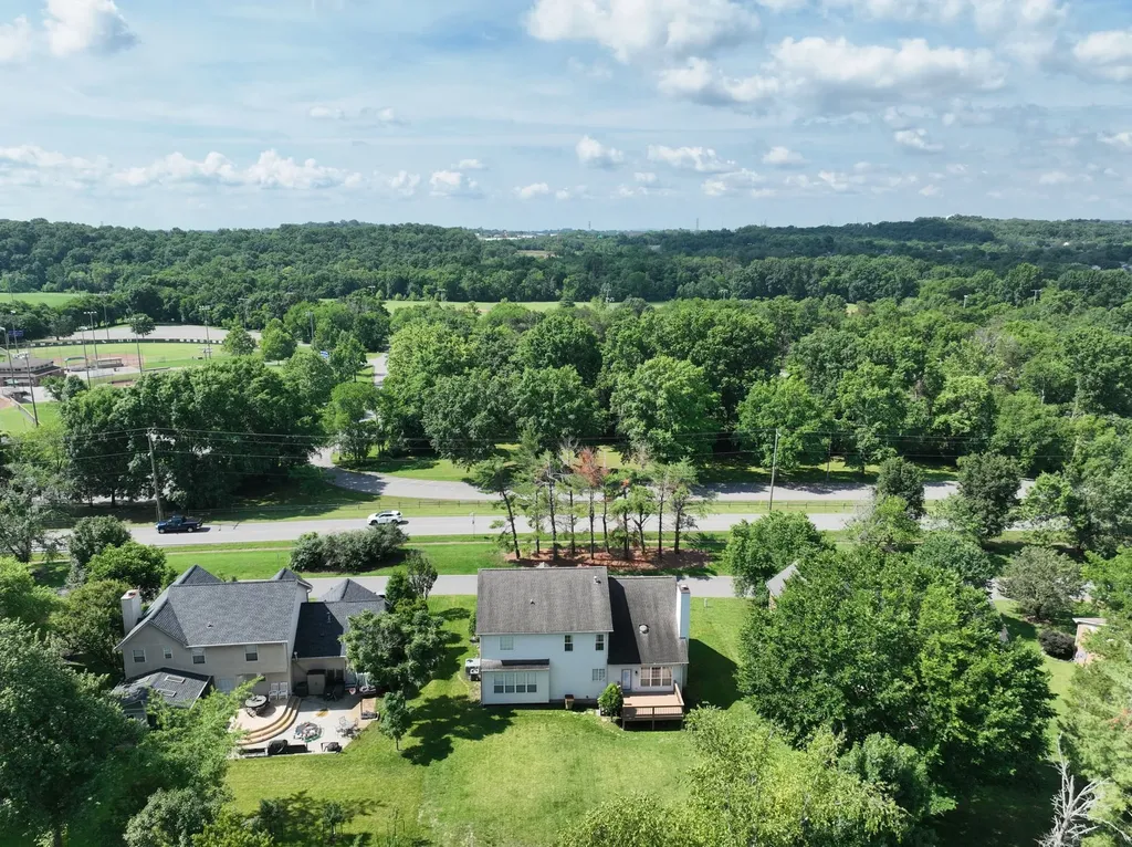 820 Caldwell Drive Goodlettsville TN 37072