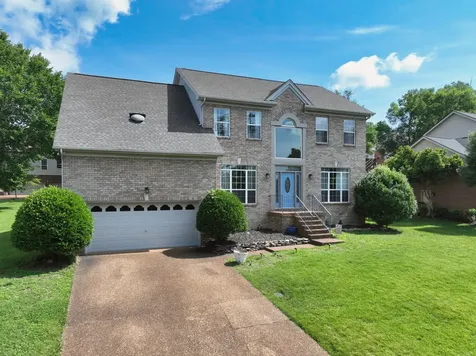 820 Caldwell Drive Goodlettsville TN 37072