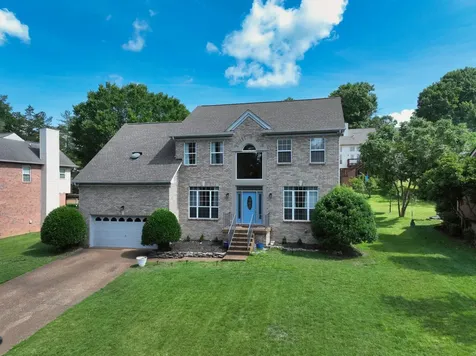820 Caldwell Drive Goodlettsville TN 37072