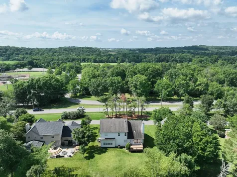 820 Caldwell Drive Goodlettsville TN 37072