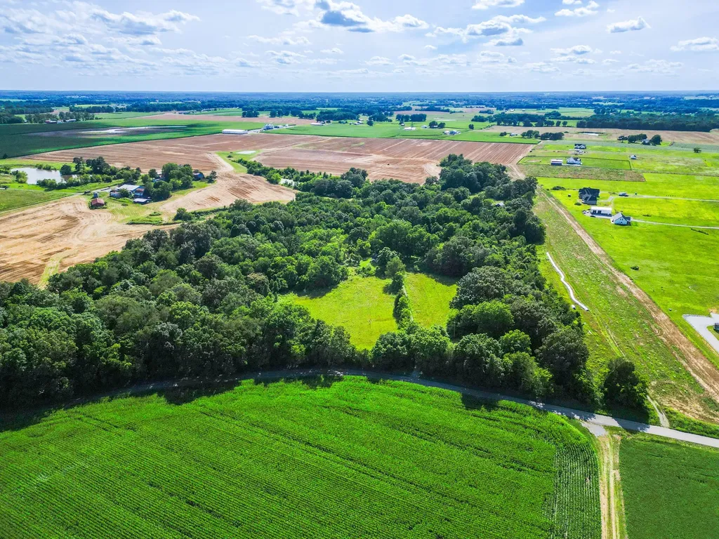 15 Highland Road Orlinda TN 37141