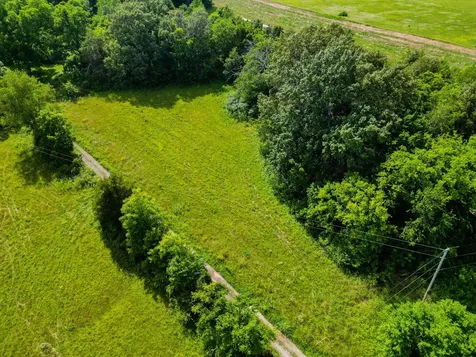 15 Highland Road Orlinda TN 37141
