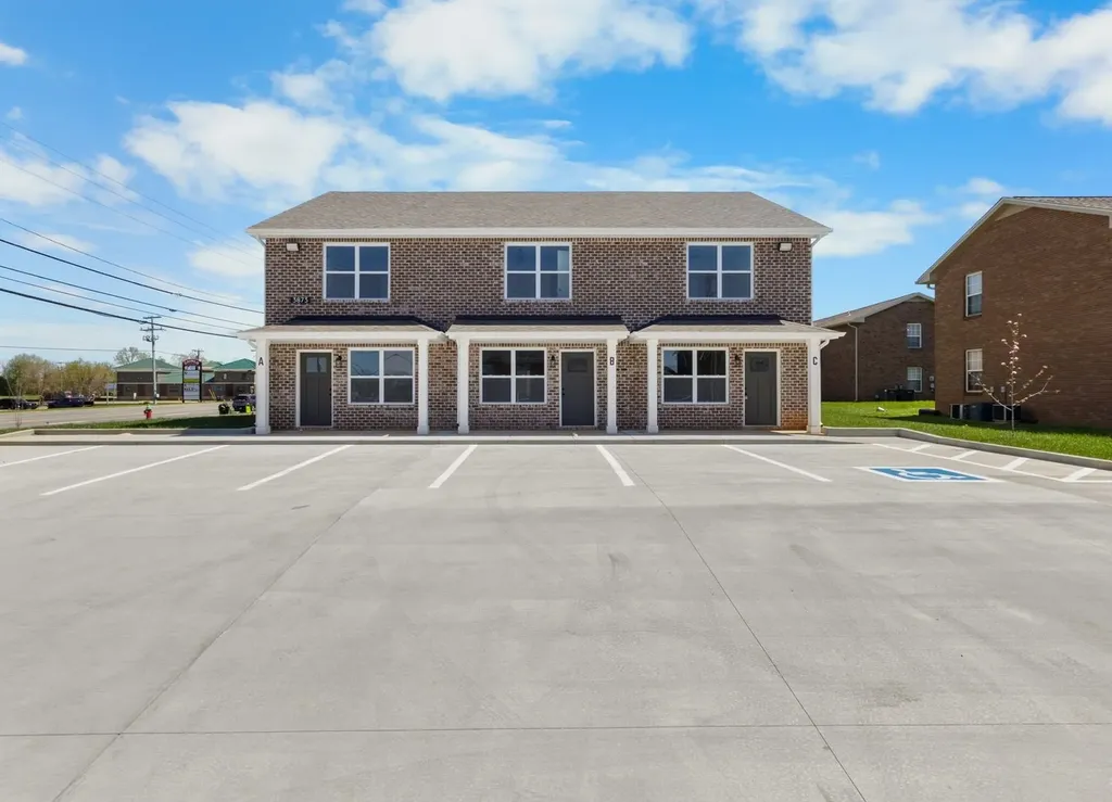 3873 Jockey Drive Clarksville TN 37042