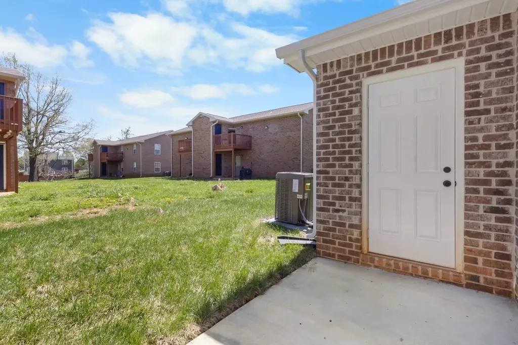 3873 Jockey Drive Clarksville TN 37042