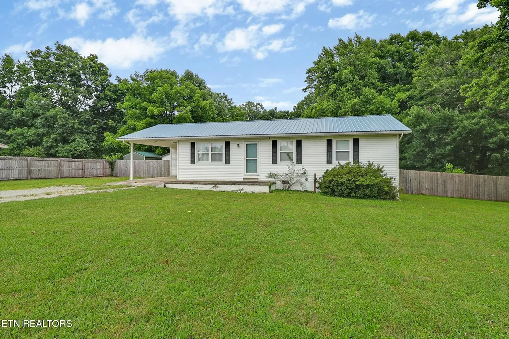 111 Meadow Creek Drive Crossville TN 38572