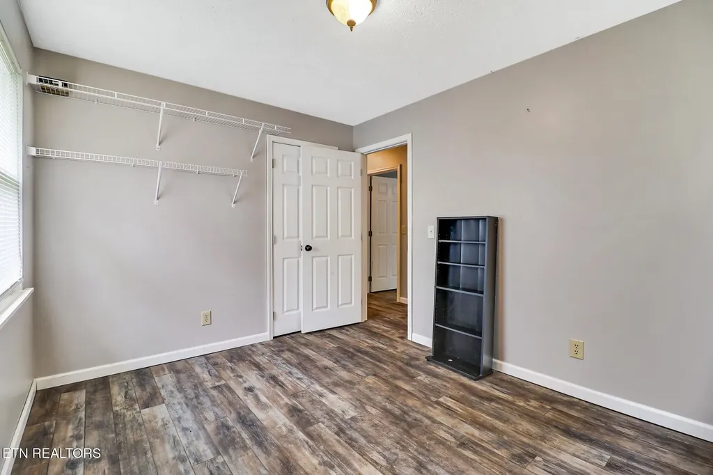 111 Meadow Creek Drive Crossville TN 38572