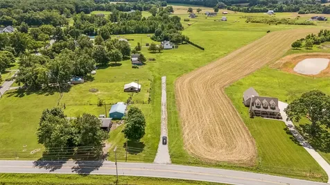 3409 Highway 76 Cottontown TN 37048