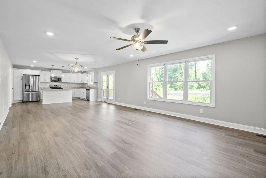 528 Macy Lynn Drive Clarksville TN 37042