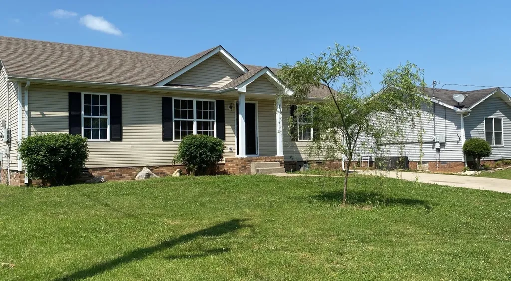 416 Woodale Drive Clarksville TN 37042