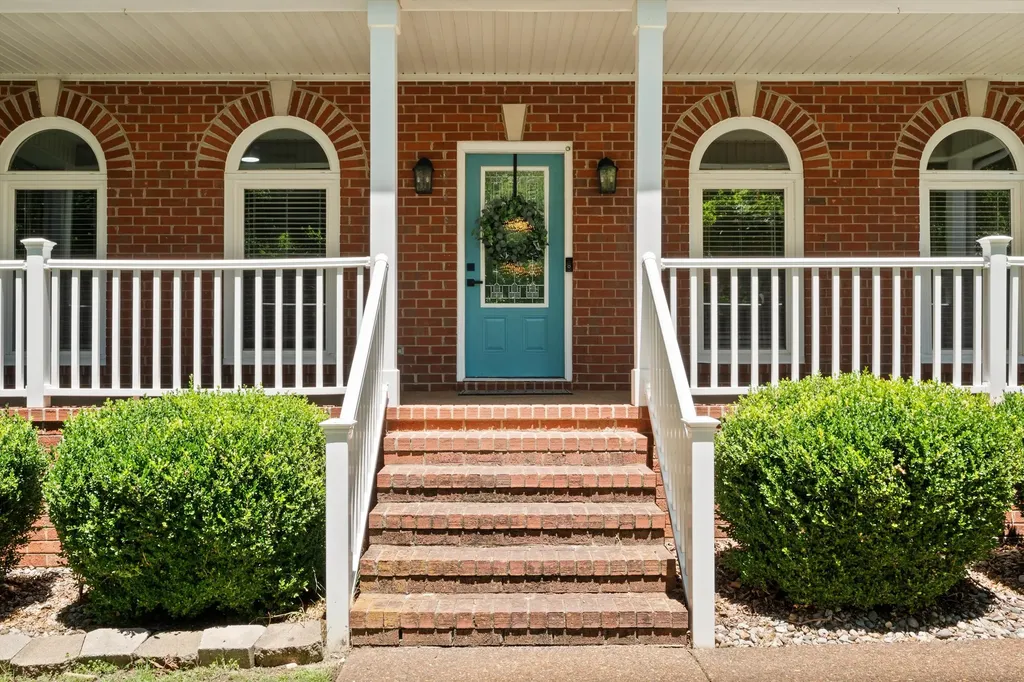 104 Oak Hill Drive Smyrna TN 37167