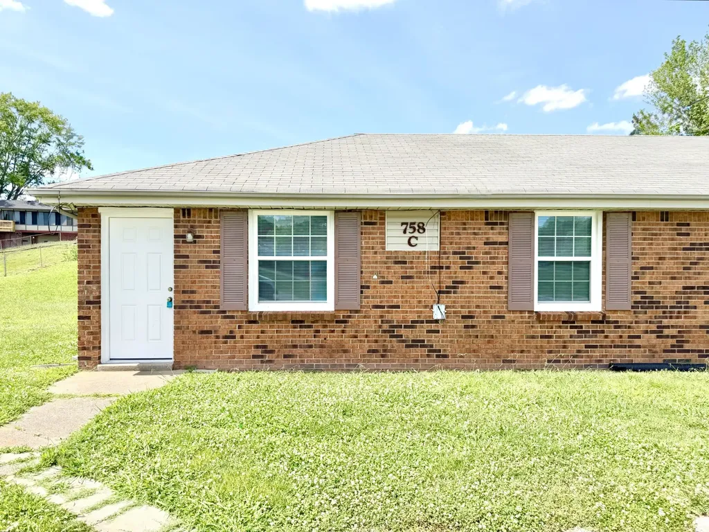 758 Bancroft Circle Clarksville TN 37042