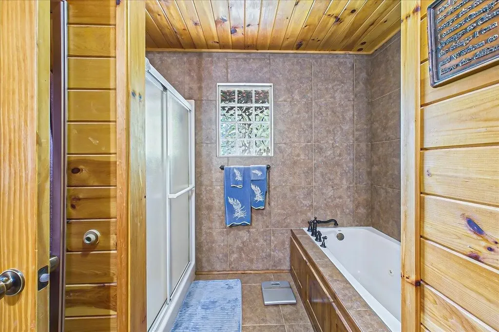 810 Belltown Road Tellico Plains TN 37385
