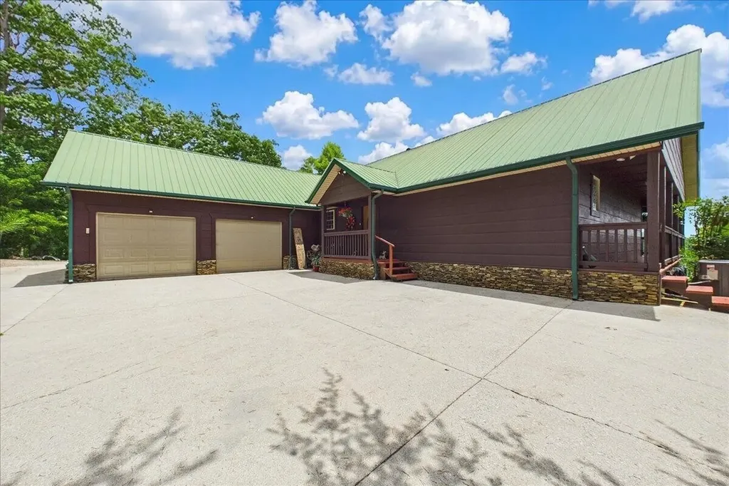 810 Belltown Road Tellico Plains TN 37385
