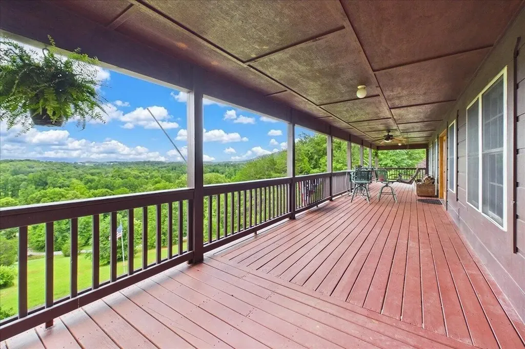 810 Belltown Road Tellico Plains TN 37385