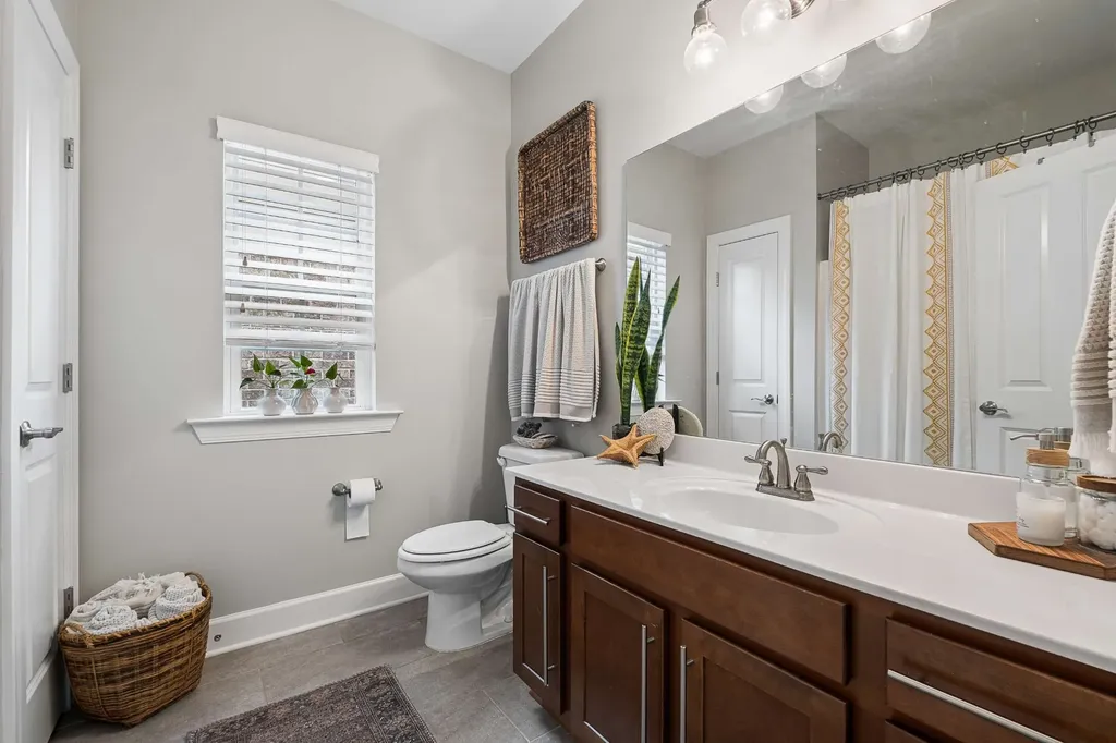 3128 Charles Park Drive Nashville TN 37211