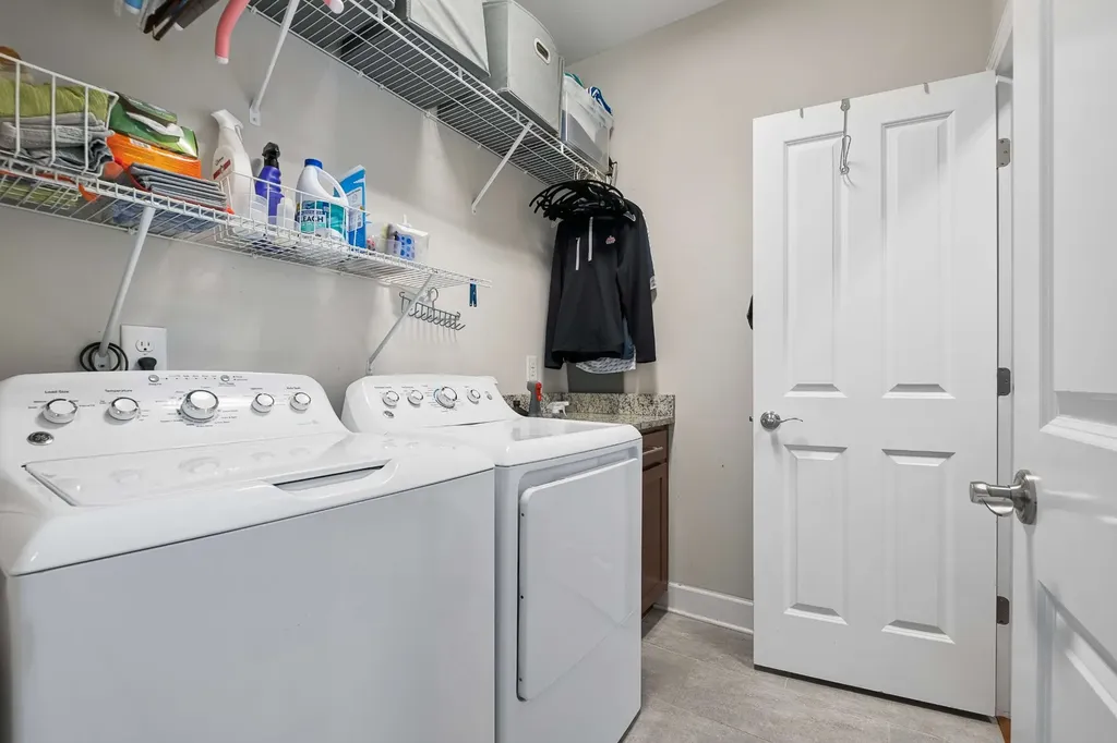 3128 Charles Park Drive Nashville TN 37211