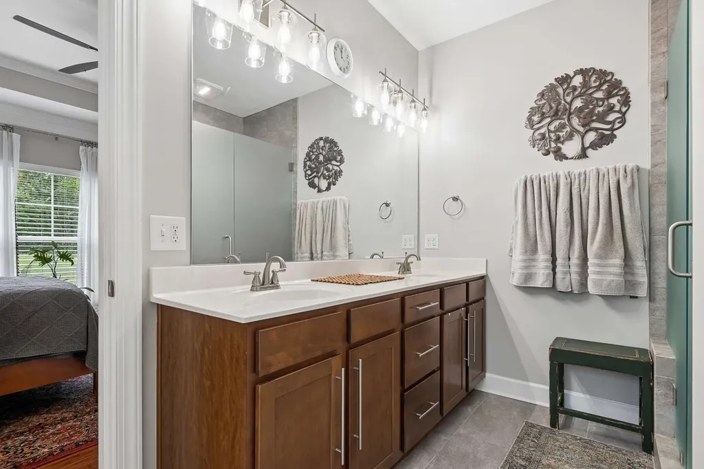 3128 Charles Park Drive Nashville TN 37211