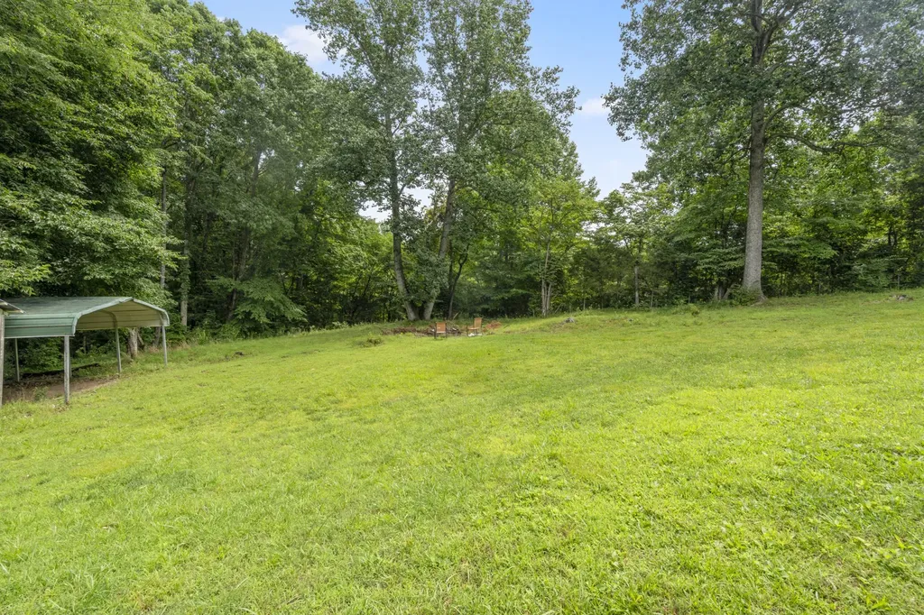 207 Robinson Drive Dickson TN 37055