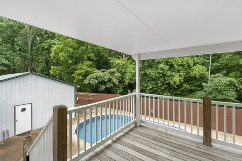 207 Robinson Drive Dickson TN 37055