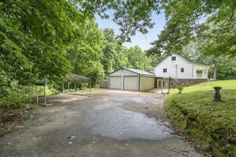 207 Robinson Drive Dickson TN 37055