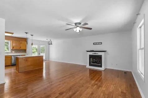 207 Robinson Drive Dickson TN 37055