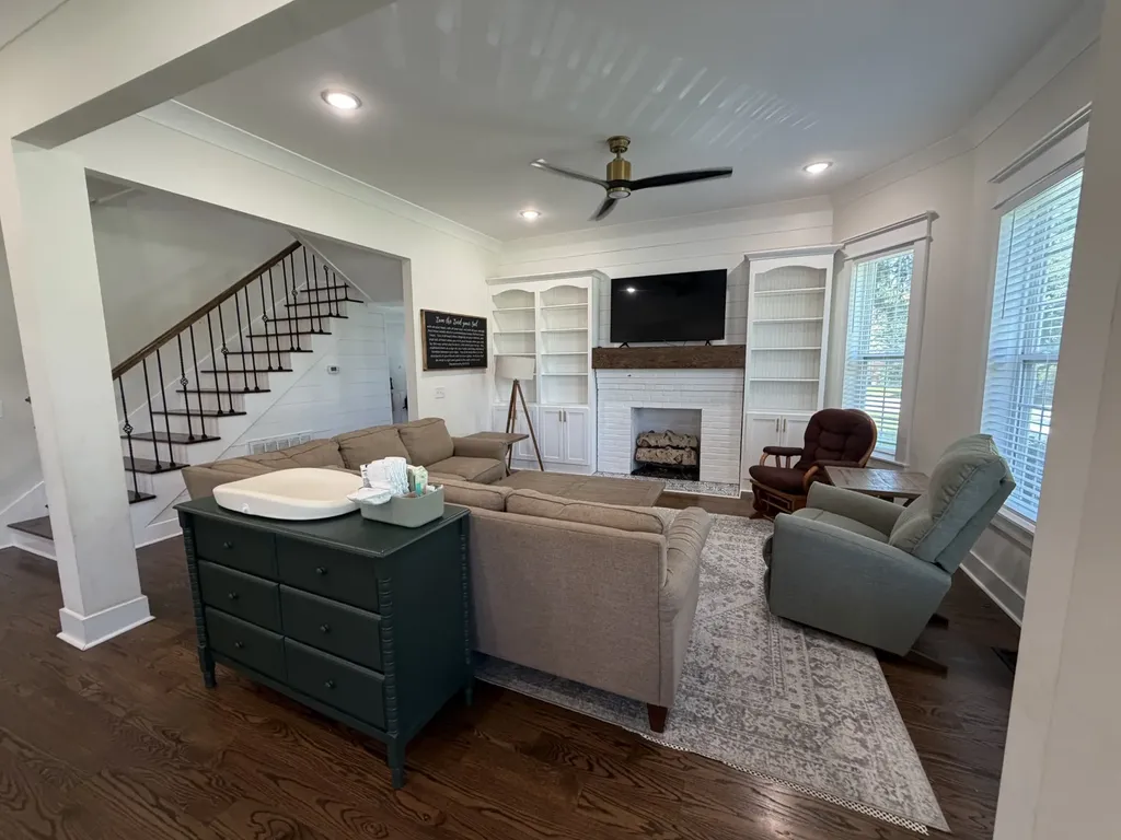 106 Lafayette Avenue Lawrenceburg TN 38464