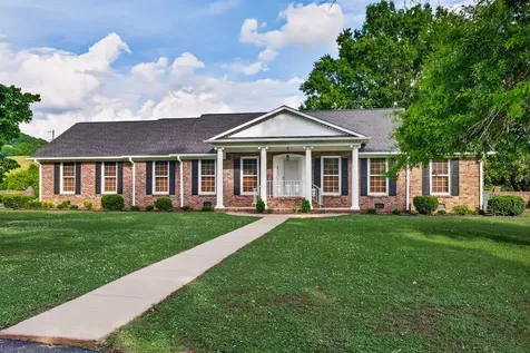 805 Boonshill Petersburg Road Petersburg TN 37144